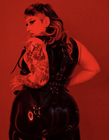 Melbourne BDSM / Fetish Provider  - Mistress Vera Sinn